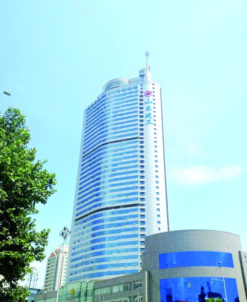 山东建工集团成为济南市唯一一家迈进“百亿俱乐部”的改制建筑施工企业
